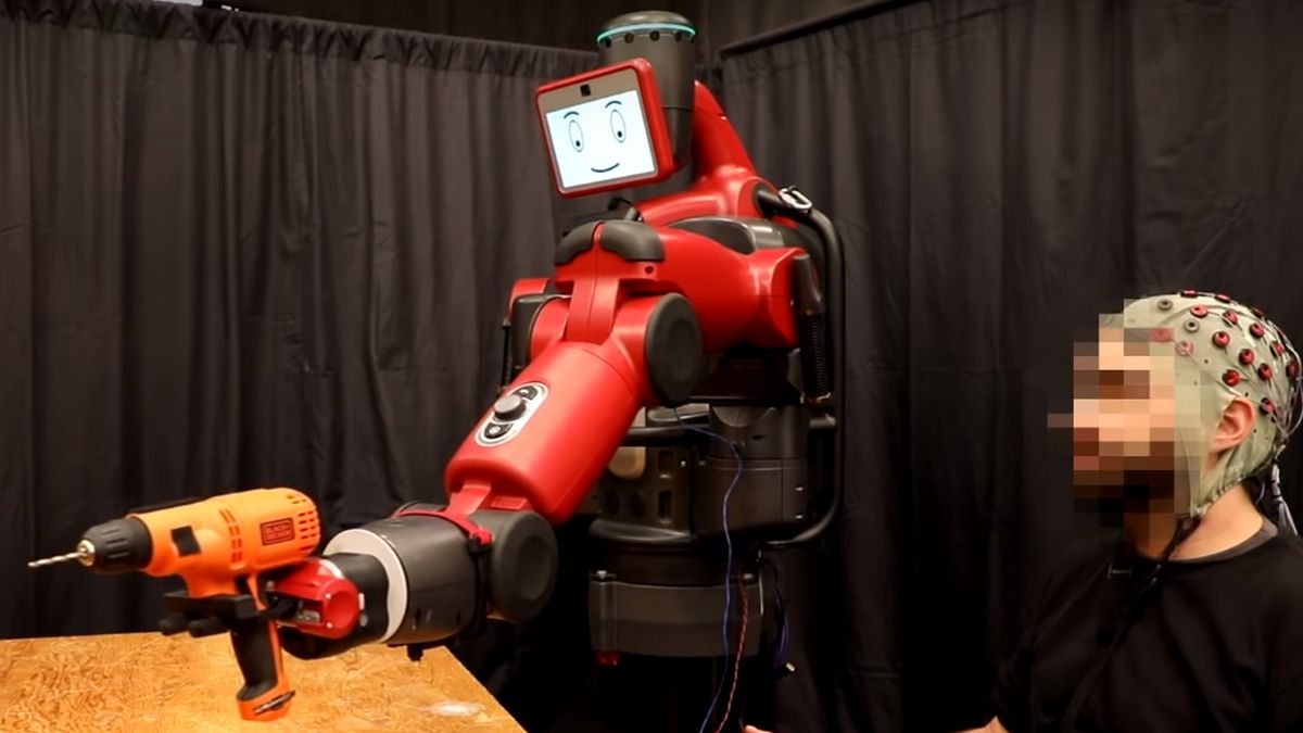 MIT Researchers Develop a Robot System Controlled by Brainwaves ...