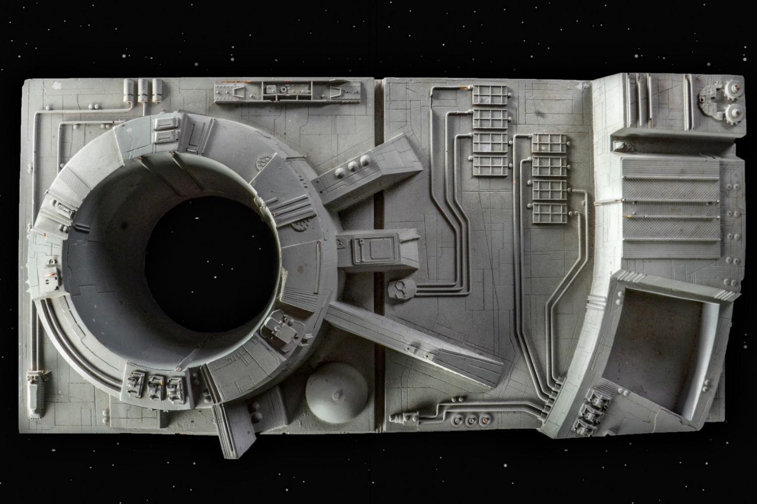A Piece of the Death Star From a 'New Hope' Sold Far Below Its Estimate |  Digital Trends