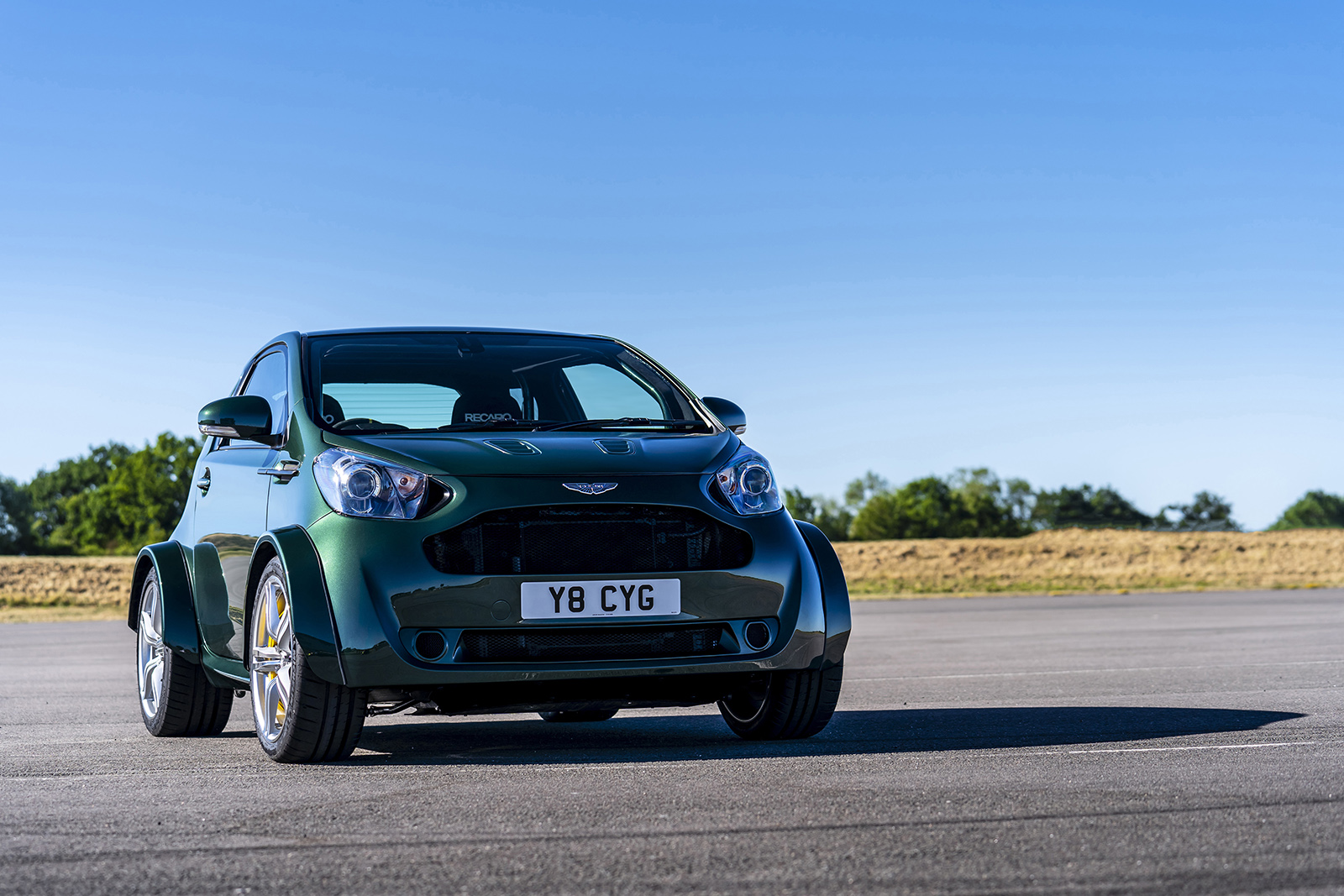 aston martin shoehorns the v8 vantage ss kit into a cygnet for goodwood 2018  6