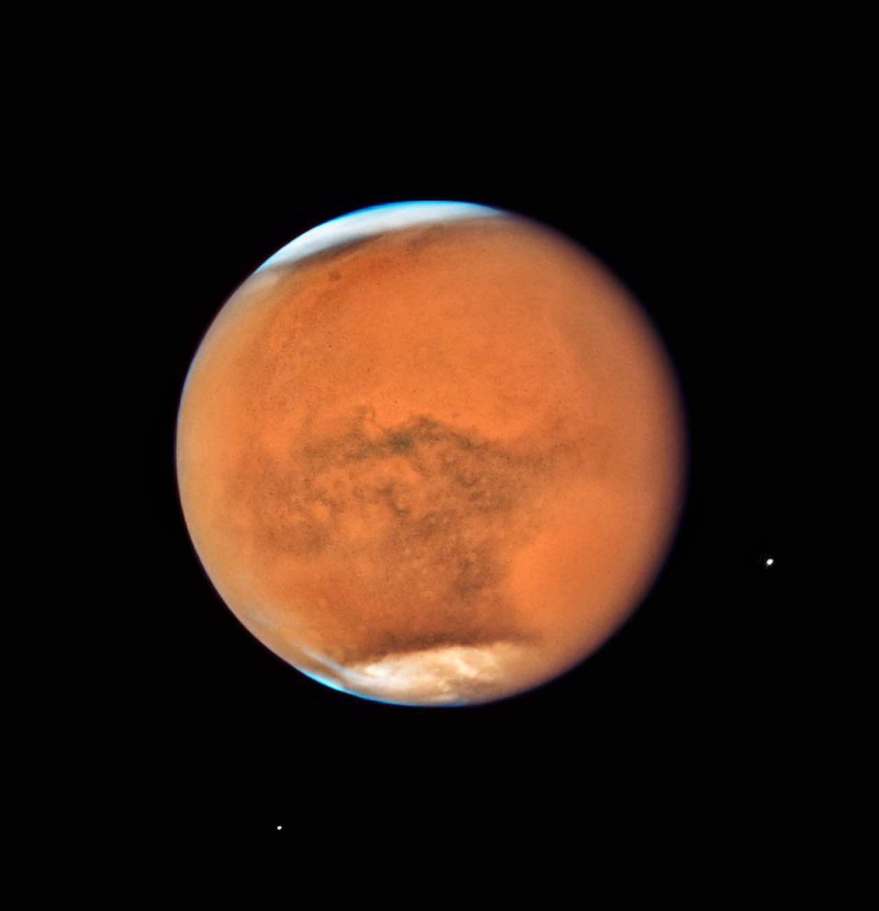 mars is the nearest to earth its been in 15 years so hubble took some photos stormy opposition 2018