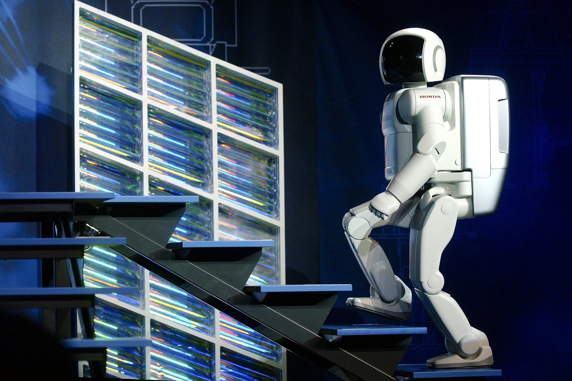 7 Asimo Bot Showed Off Its Skills, and When It Didn't Digital Trends
