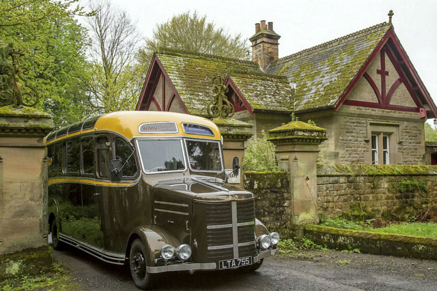 coolest bus to mobile home conversions bedfordbus