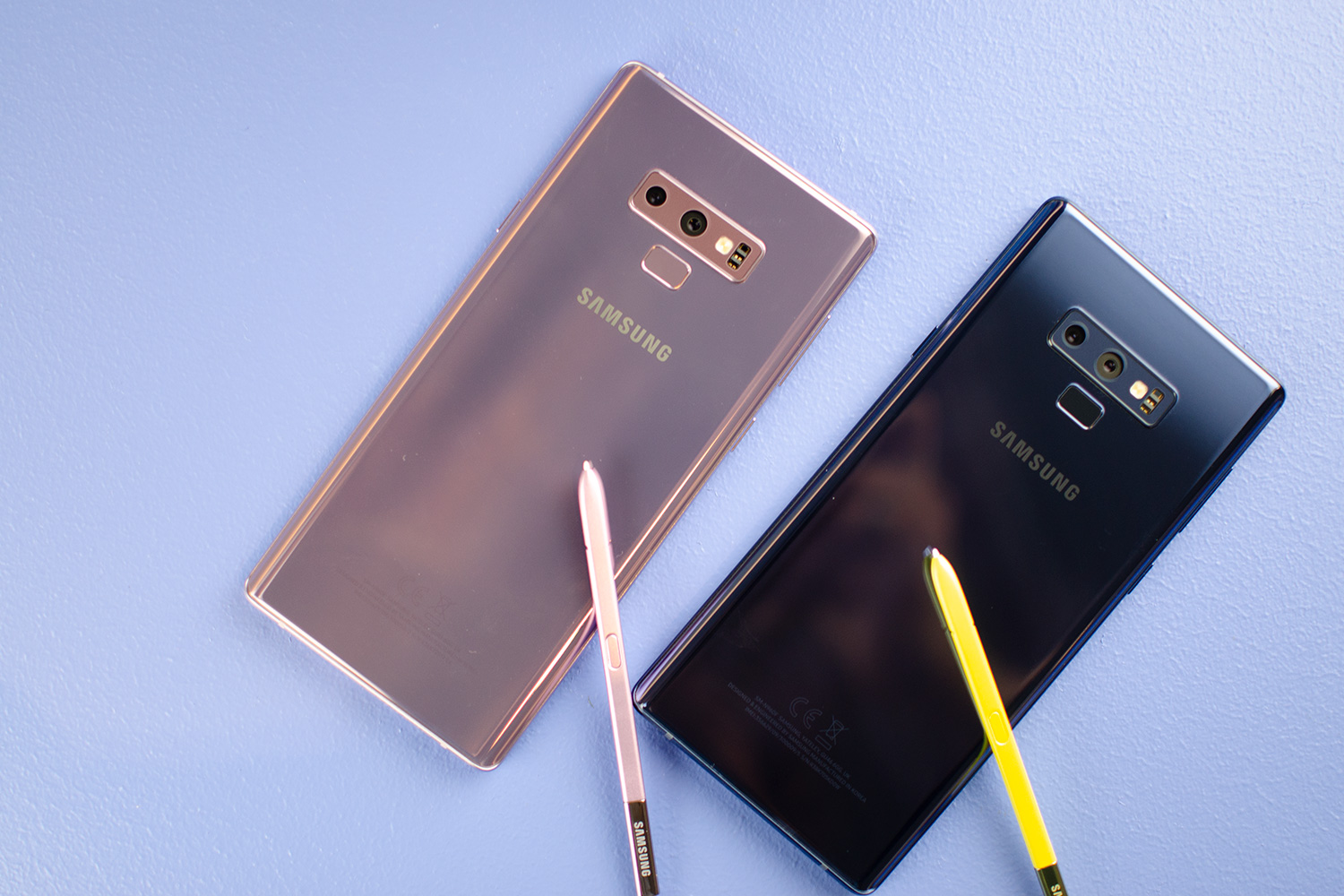 Galaxy Note 9 pink and blue s pens