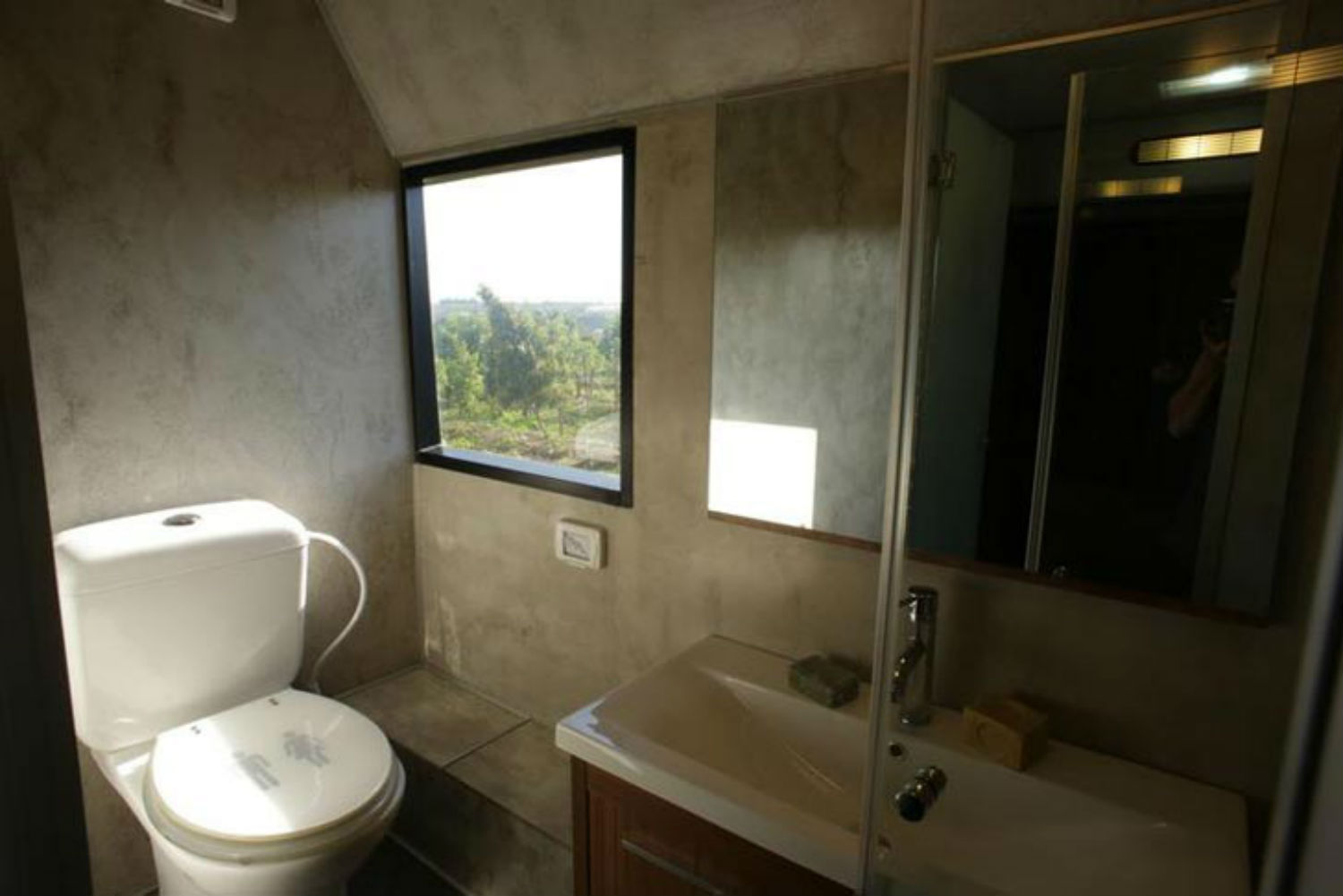 coolest bus to mobile home conversions israelibathroom