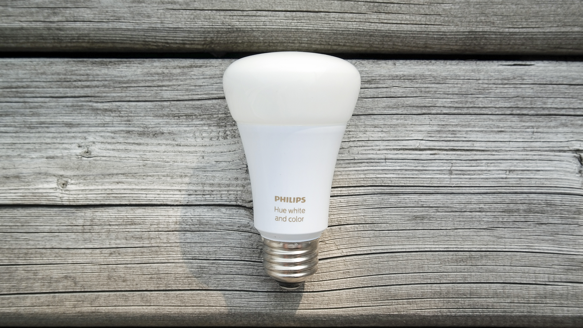philips hue white and color ambience starter kit review 3587