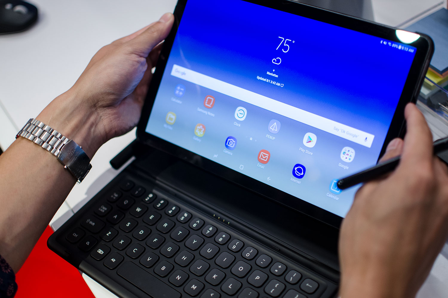 Test de la Samsung Galaxy Tab S4 : une alternative à l'iPad Pro qui peine à  trouver sa place