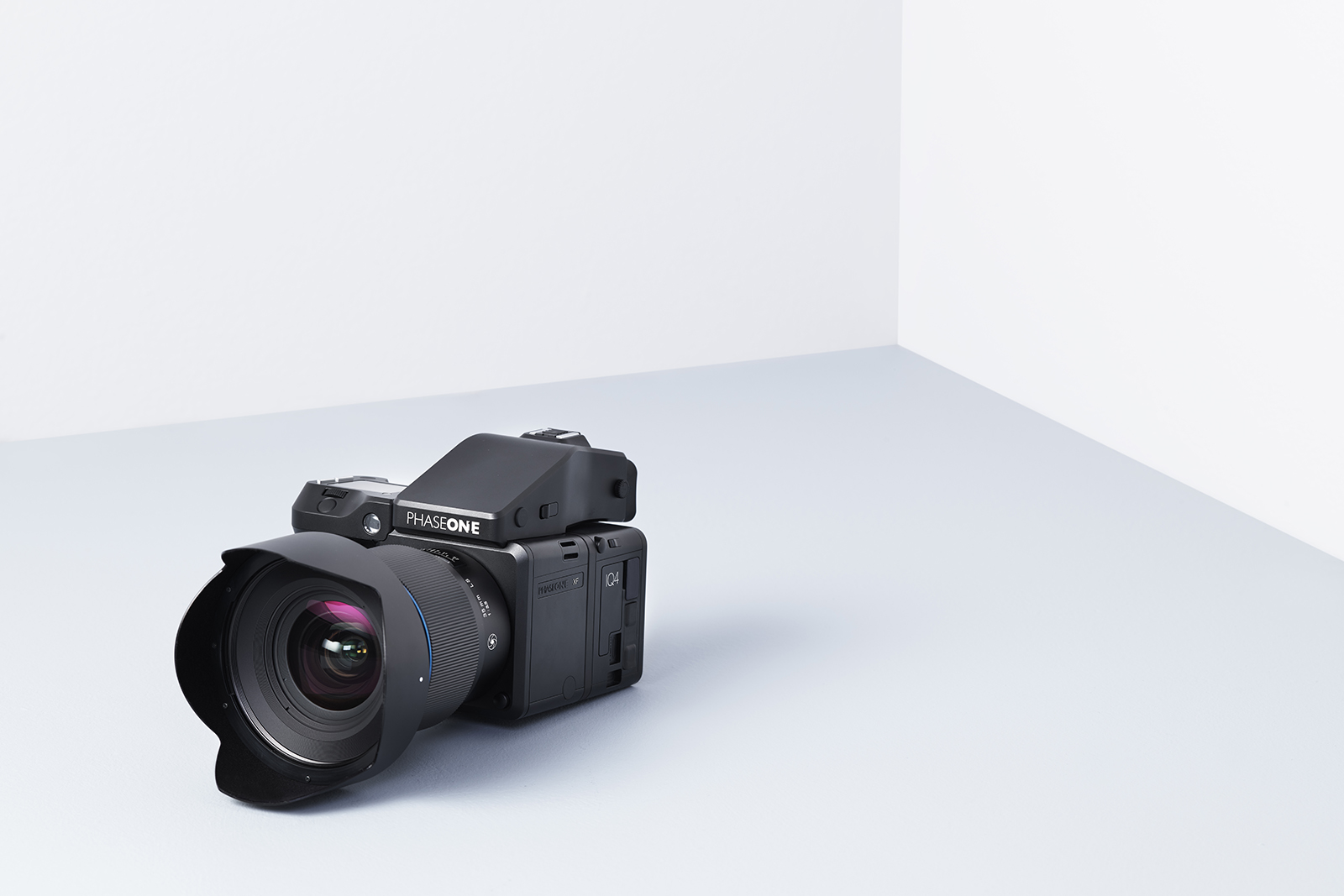 phase one infinity xf announced iq4 camera system 35mm lens
