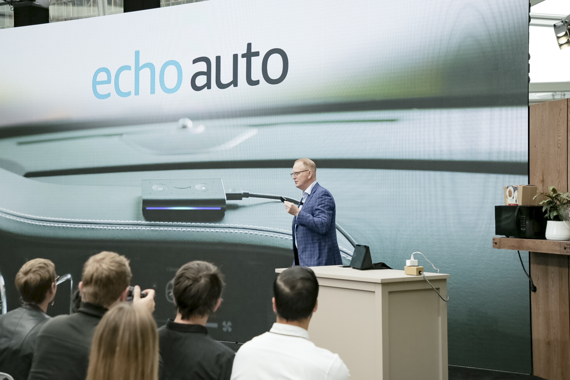 Echo Auto