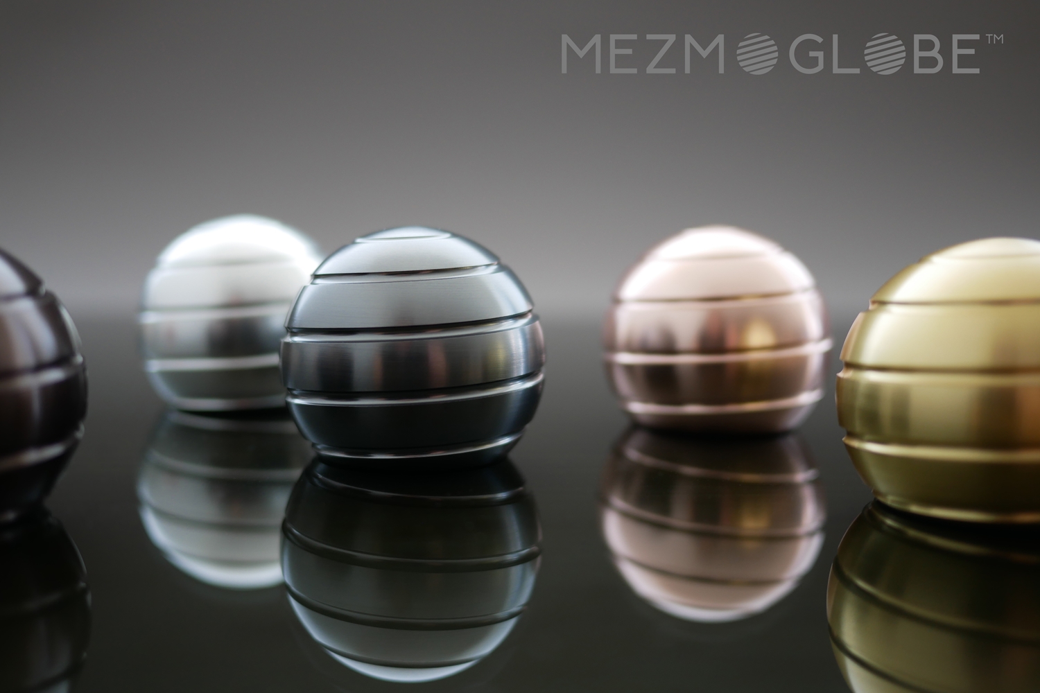mezmoglobe spinning desk toy kickstarter globe2