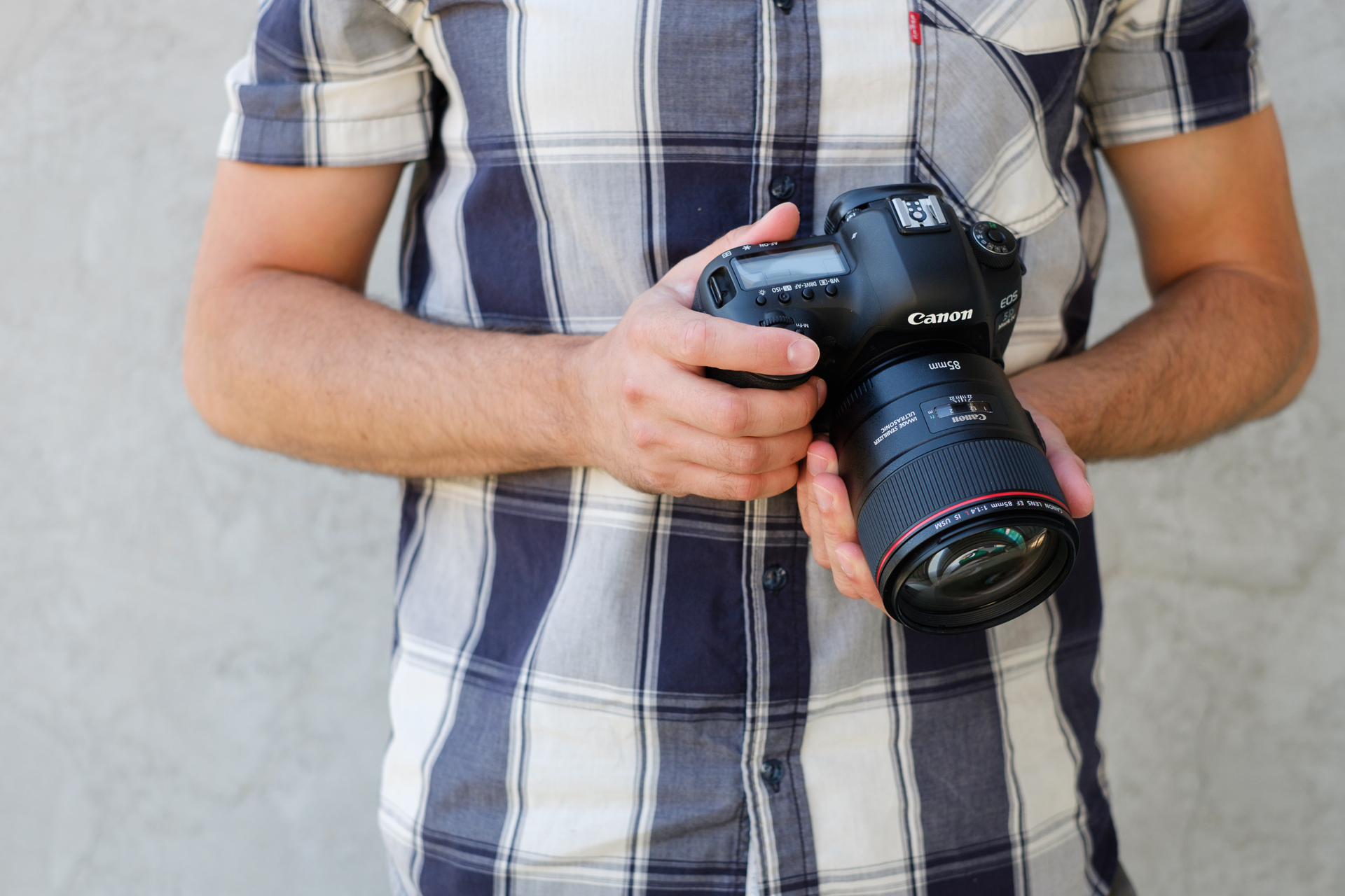 Canon EF 85mm f1.4L IS lens review