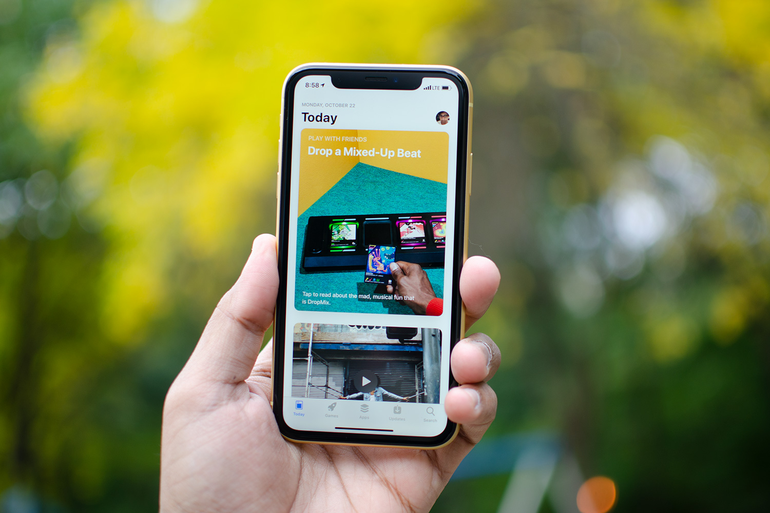 iphone xr app store