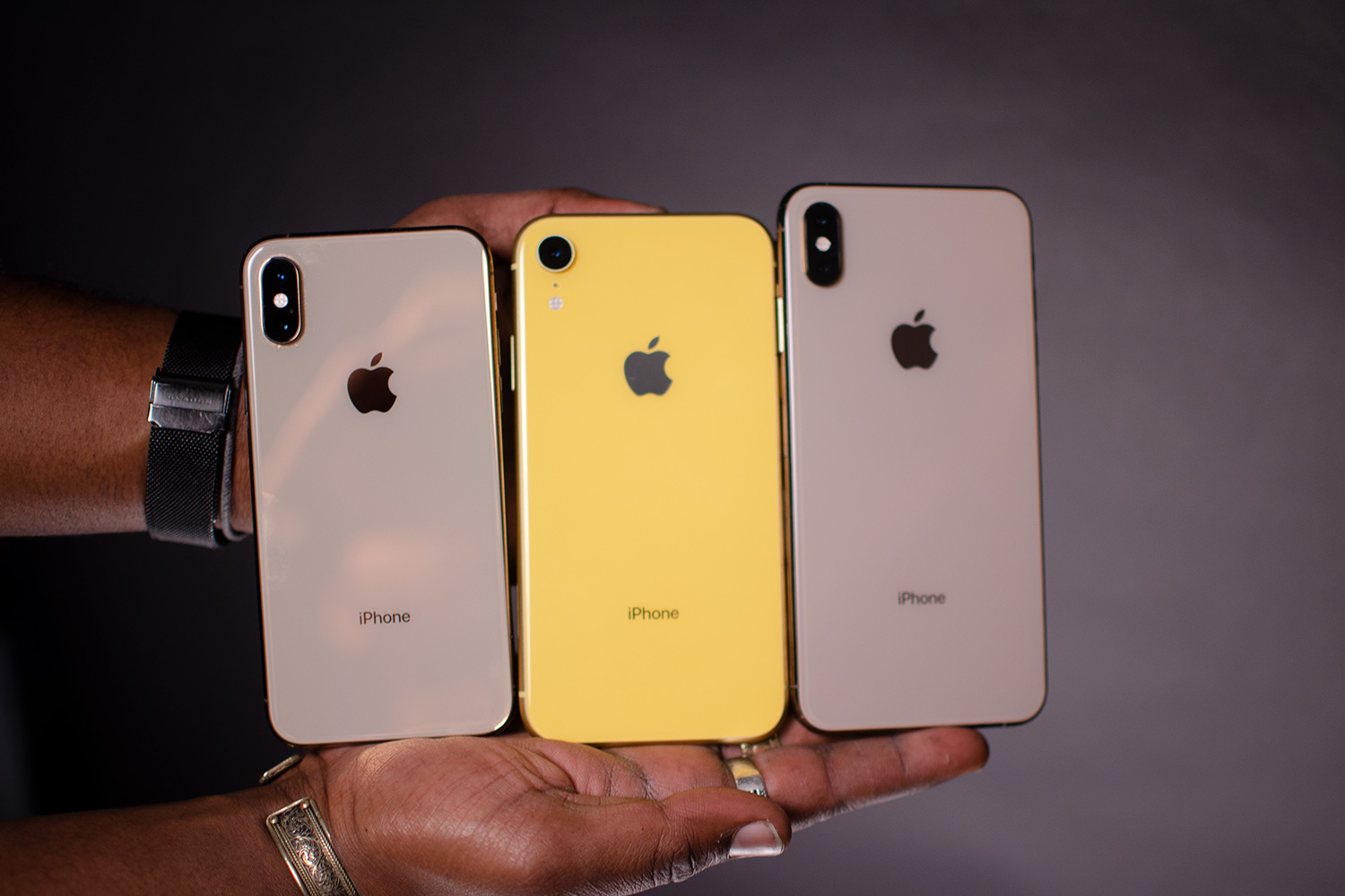 iPhone XS Max vs iPhone XS vs iPhone X ...