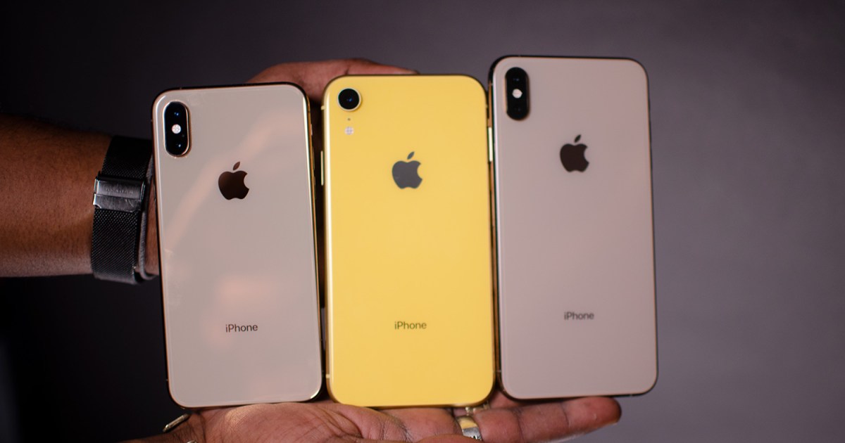 Reasons to Buy iPhone XS Instead of iPhone XS Max