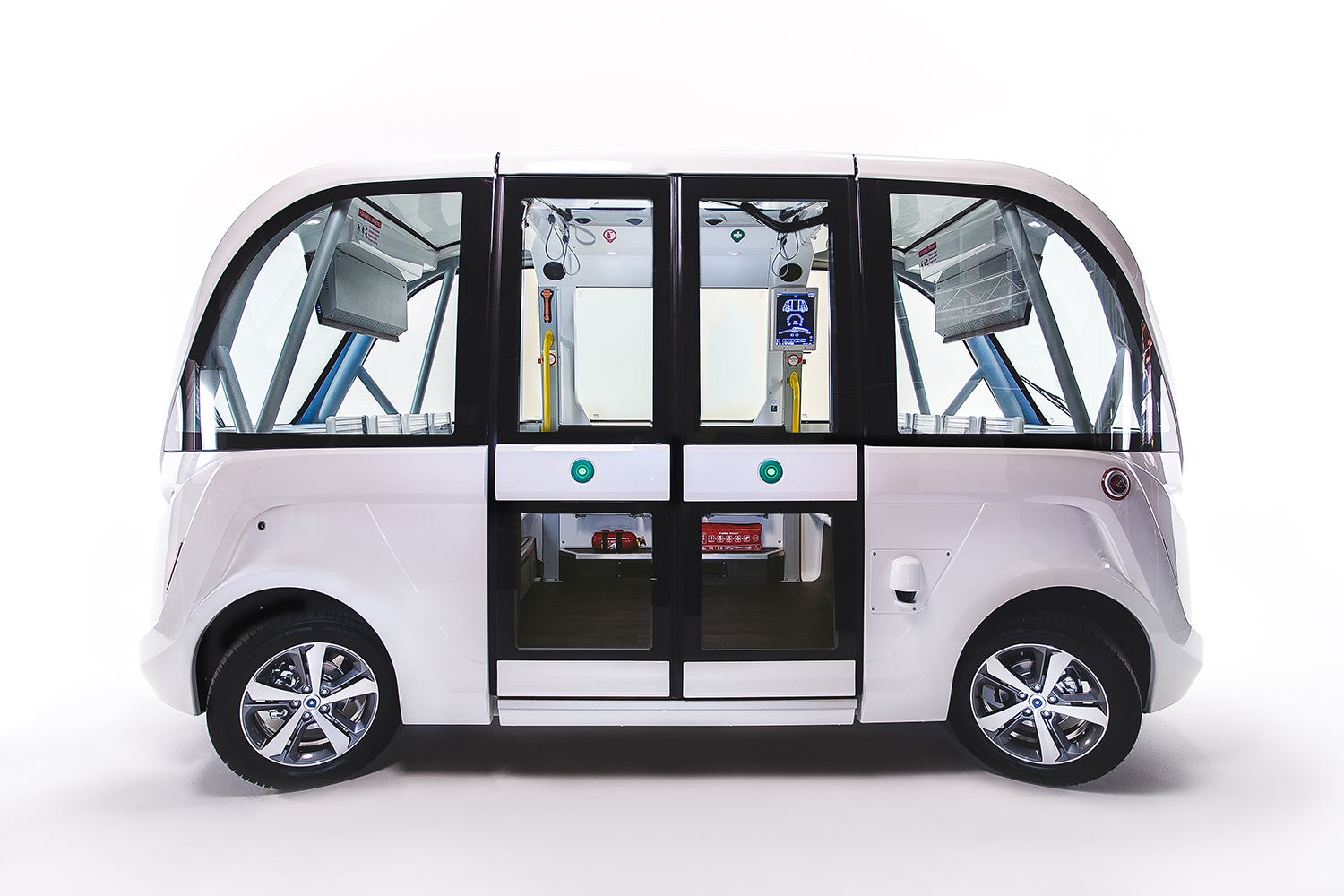 the challenges of driverless shuttles in smart cities navya autonomous shuttle 5