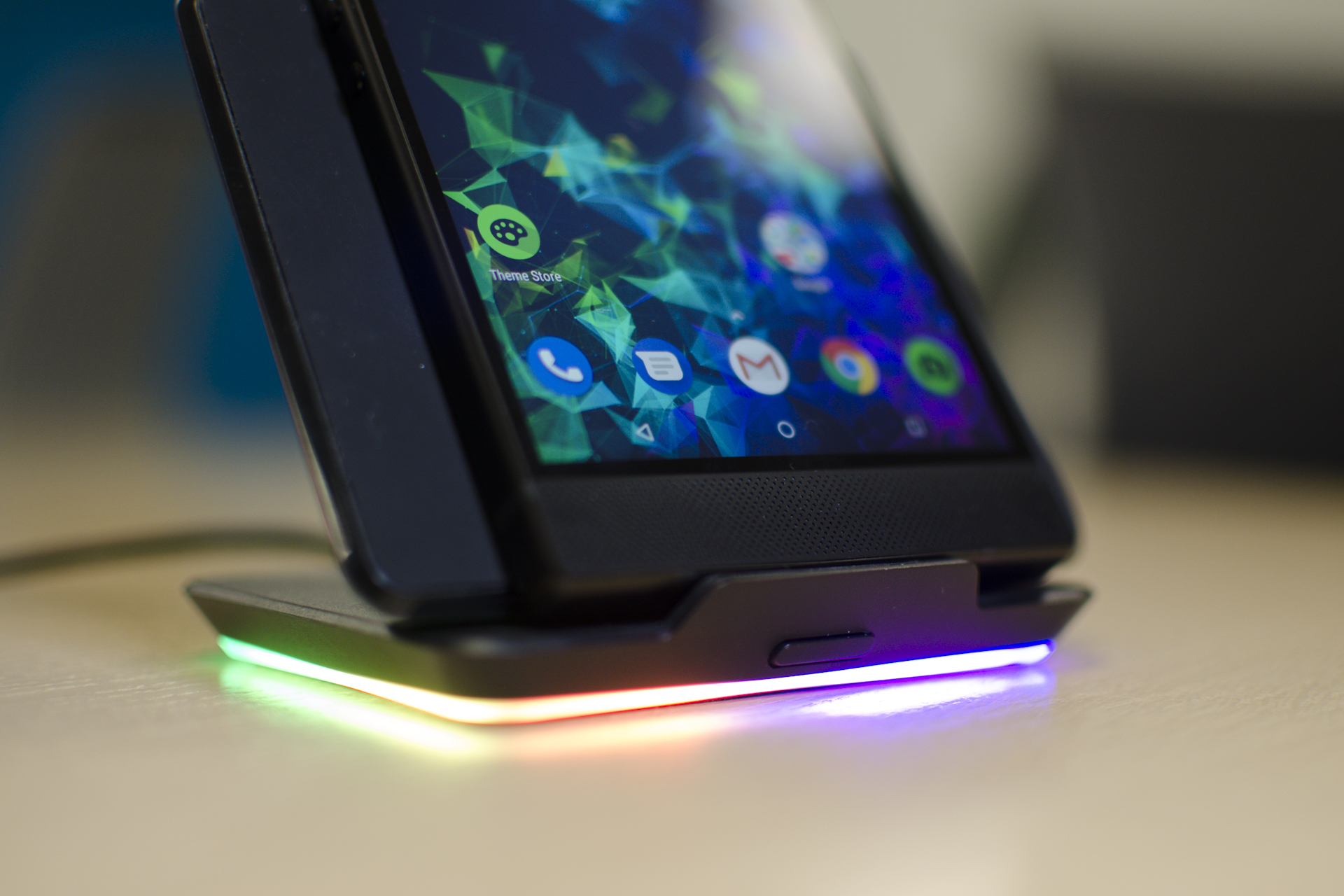 Razer Wireless Charger Impressions: Is RGB Worth It? | Digital Trends