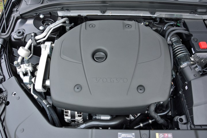 Обзор Volvo V60 2019