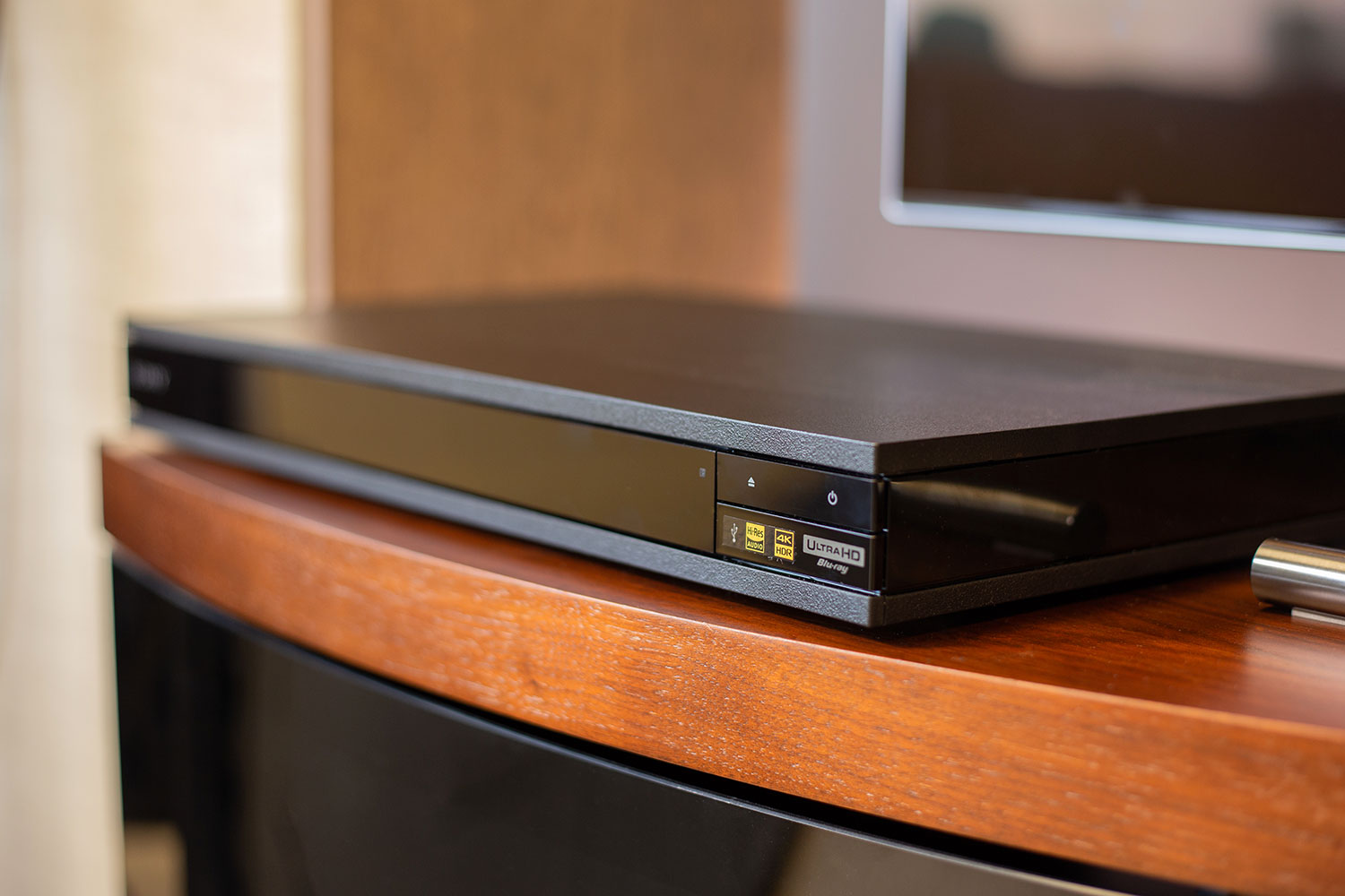 Sony UBP-X800 review: A 4K Blu-ray player alternative with a