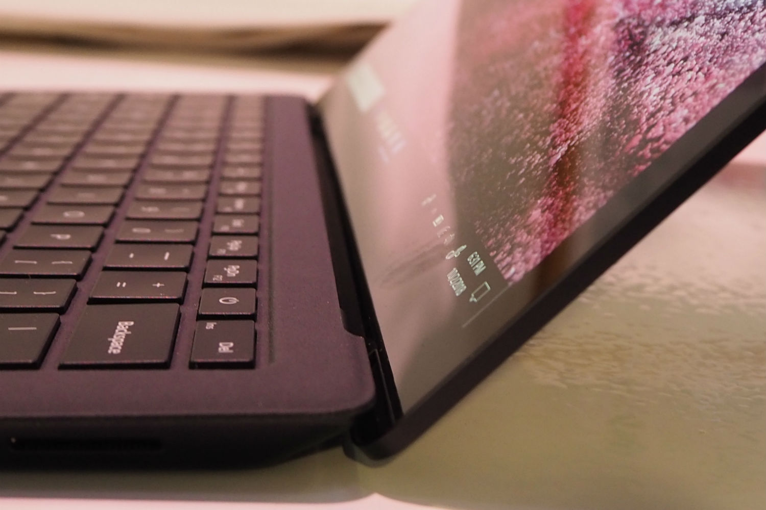Microsoft Surface Laptop 2 vs. Dell XPS 13 Digital Trends