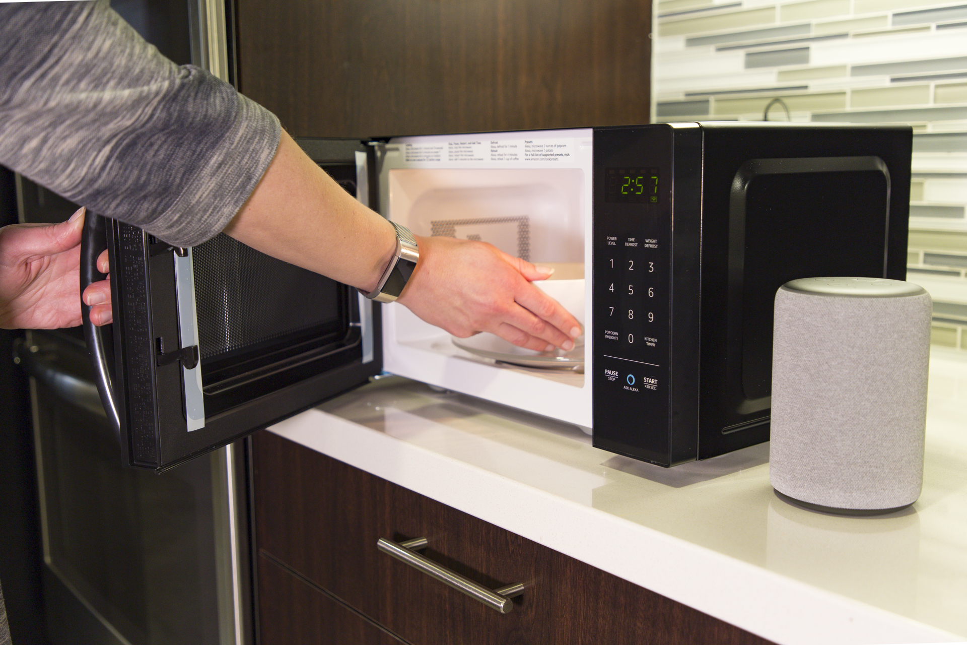 How To Clean Microwave Tips — How to Clean Your Microwave, Because