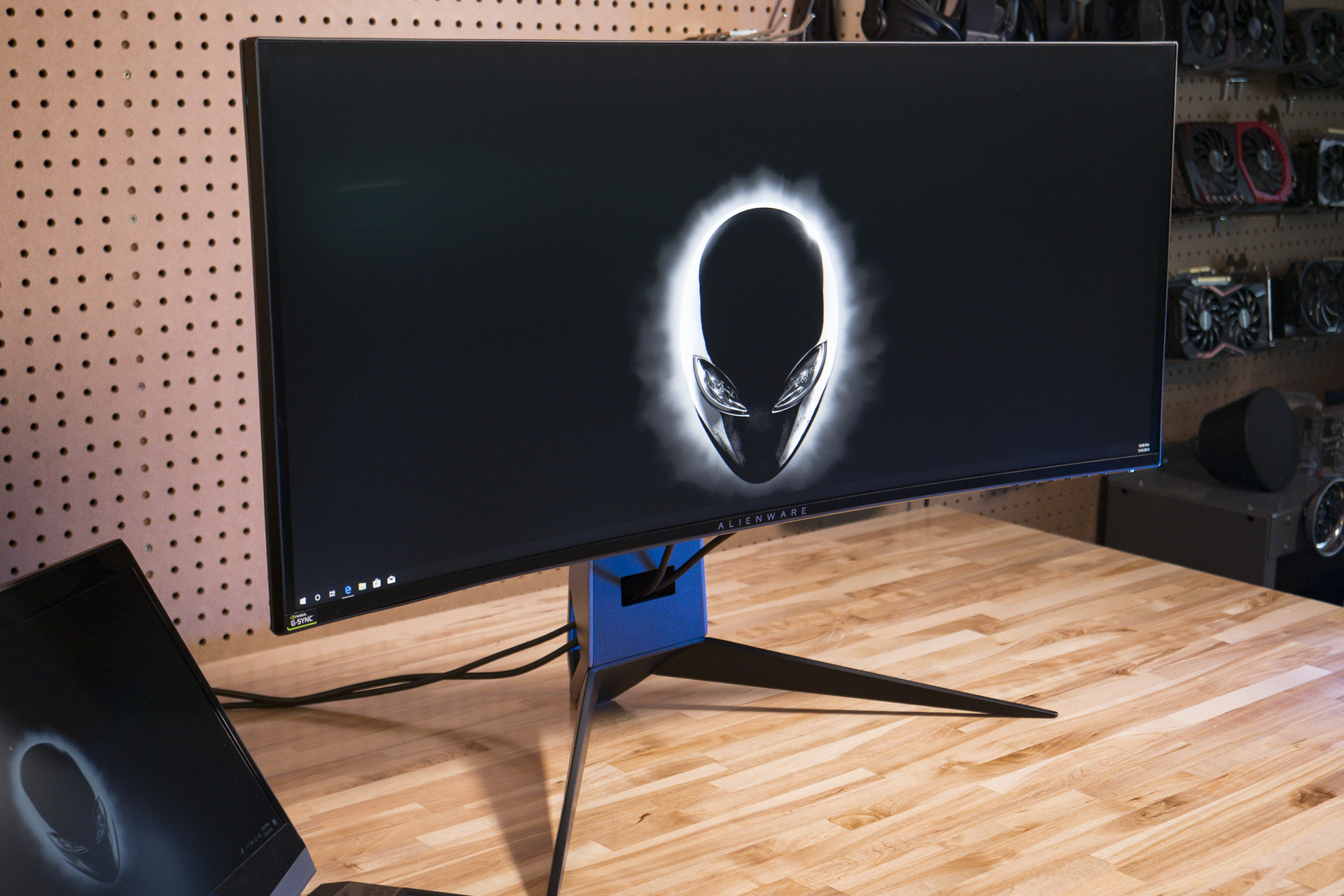 Alienware AW3418DW Review: Immersive Gaming Pleasure | Digital Trends