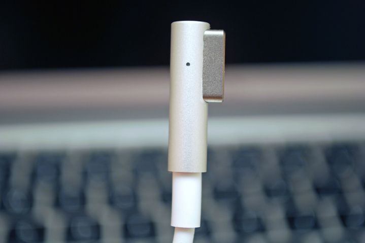 What You Should Do Your Charger Stops Working | Digital Trends