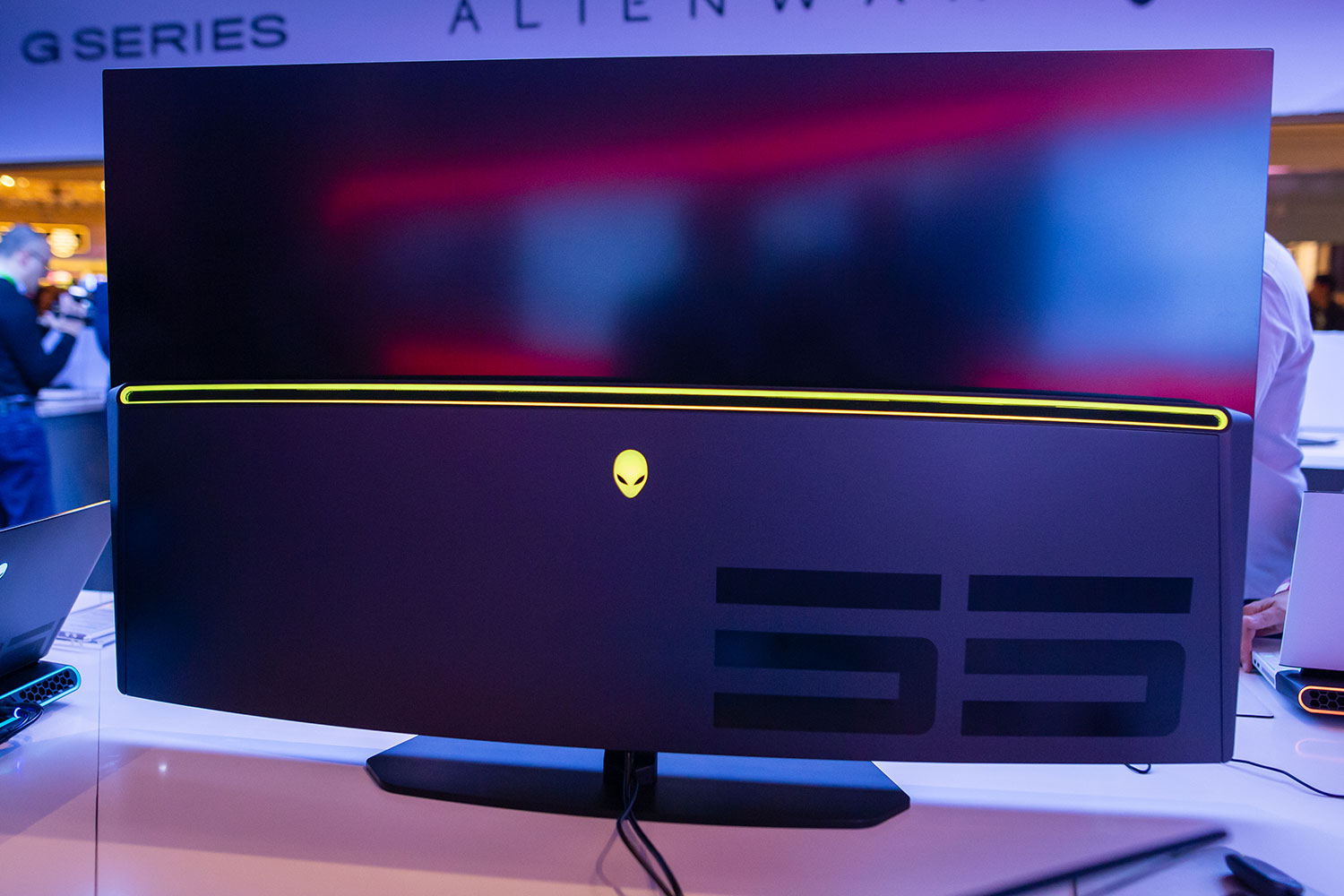 Alienware 55 OLED Gaming Monitor Review