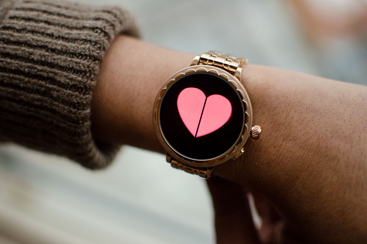 undertøj tørst Foresee Fishing for Compliments? Put on Kate Spade's New Scallop 2 Smartwatch |  Digital Trends