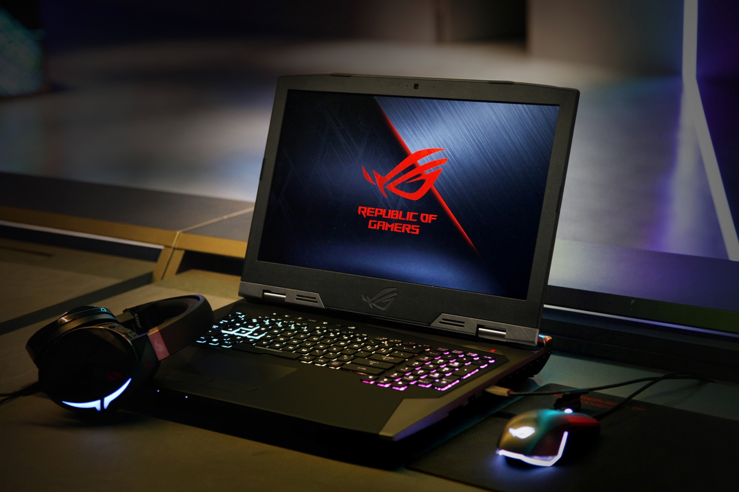 Asus' Gaming Laptops Include AMD Ryzen And Nvidia RTX: CES 2019