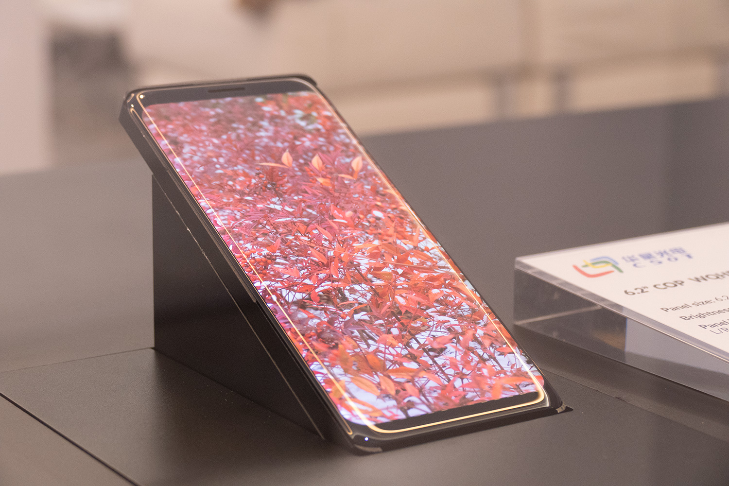 tcl new mobile display technology ces 2019 3
