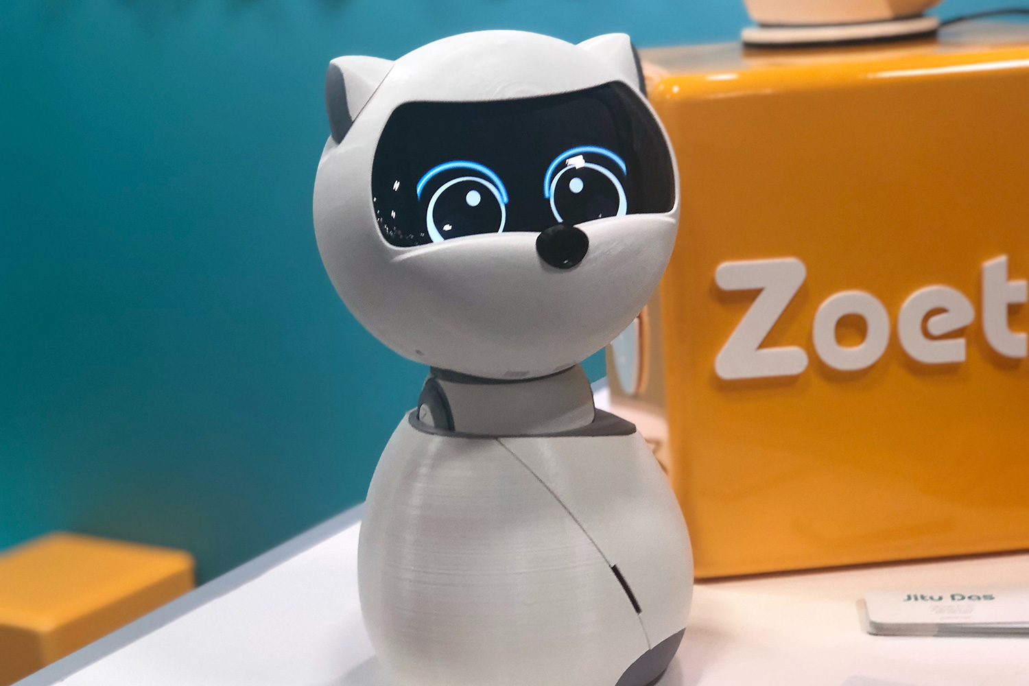 cutest companion robots ces 2019 zoetic kiki jenny