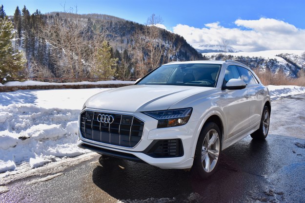 2019 audi q8 review se 30