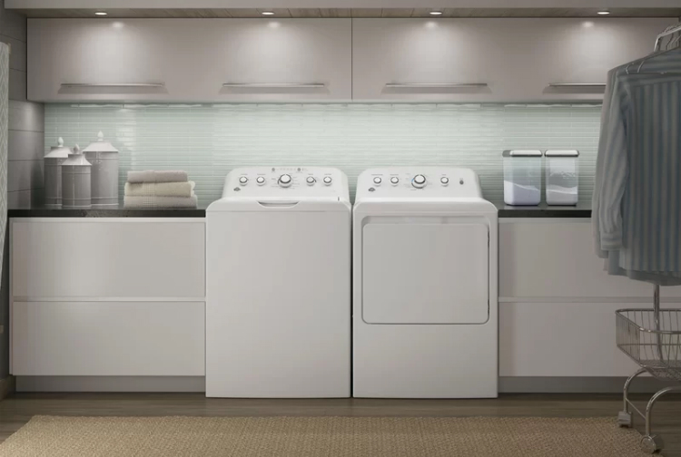 Front-Load vs. Top-Load Washers: How to Choose the Right One for Your Home
