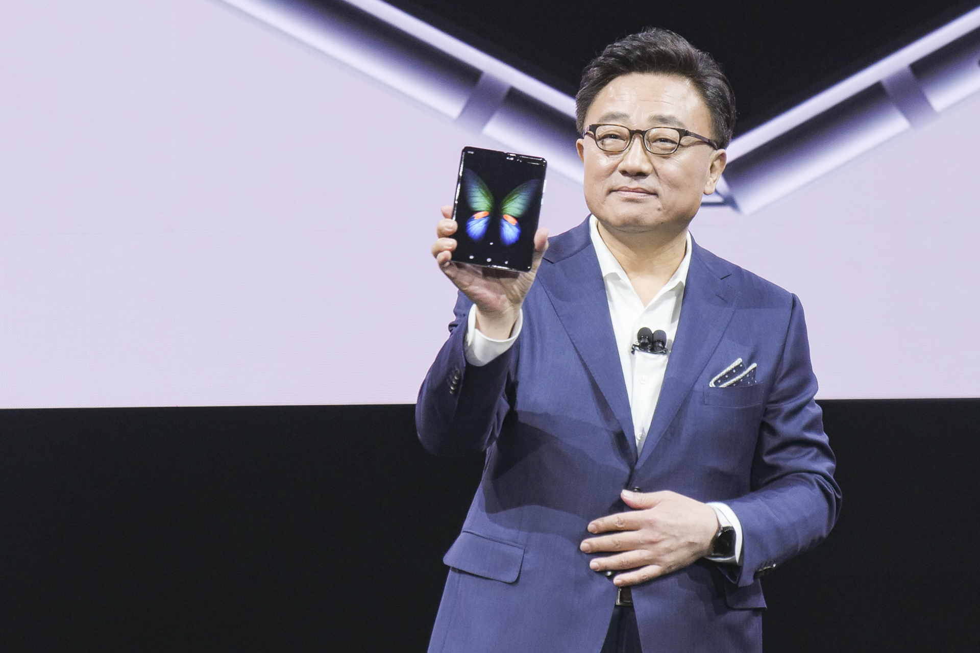 Samsung Galaxy Fold Announcement | Samsung Unpacked