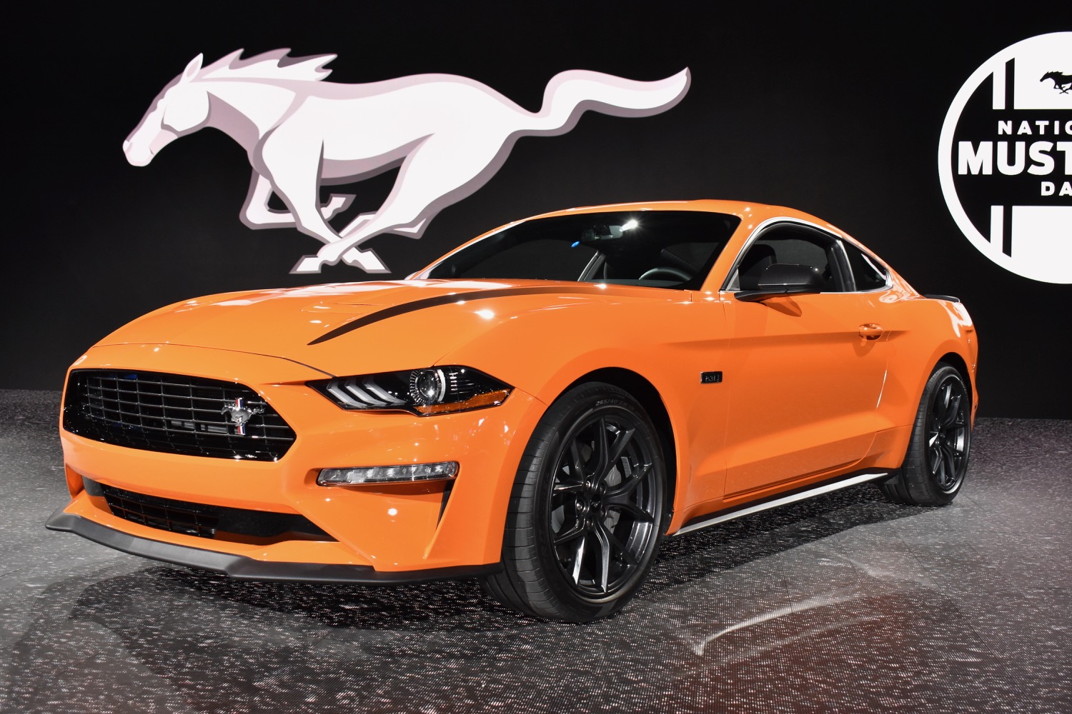 2020 ford mustang ecoboost performance package high