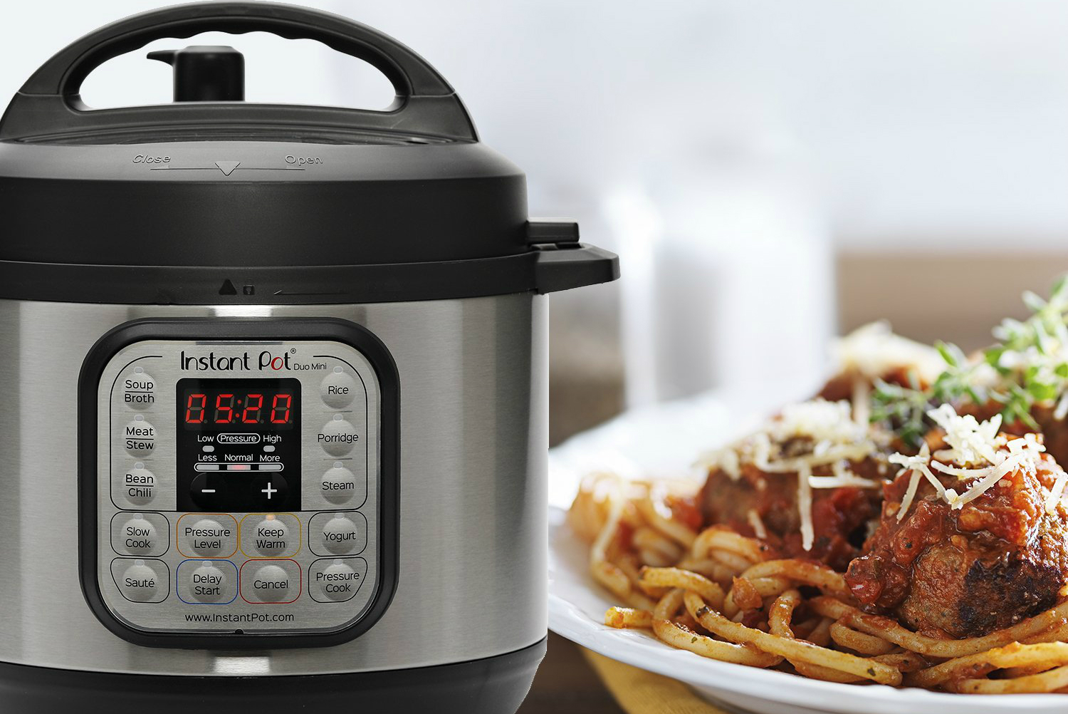 Instant Pot Duo Plus 3-Quart Mini 9-in-1 Multi-Use Pressure Cooker 