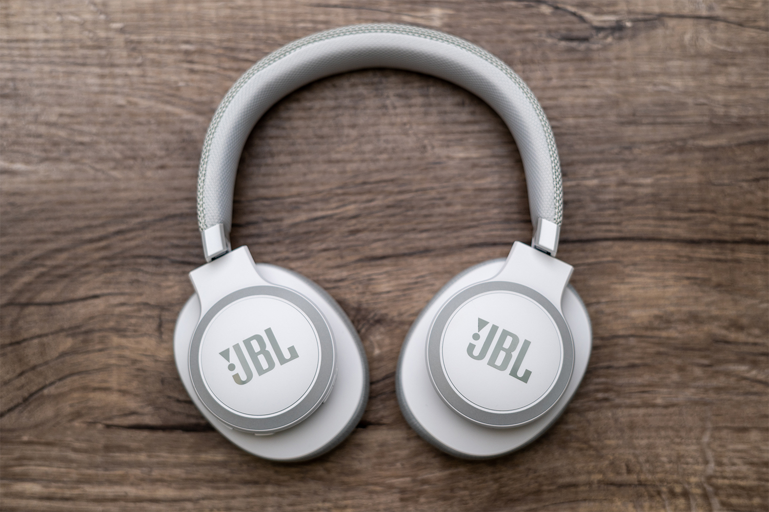 Conventie Emotie streng JBL Live 650BTNC review: A wonderful listening companion | Digital Trends