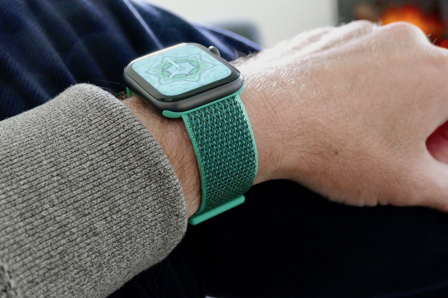 apple watch spring straps roll product impressions sport loop