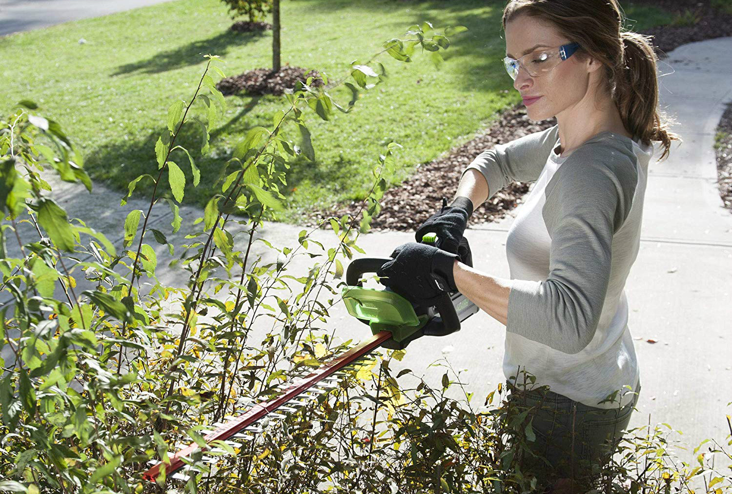 amazon deals on greenworks pressure washers and yard tools 24 inch 40v cordless hedge trimmer 2