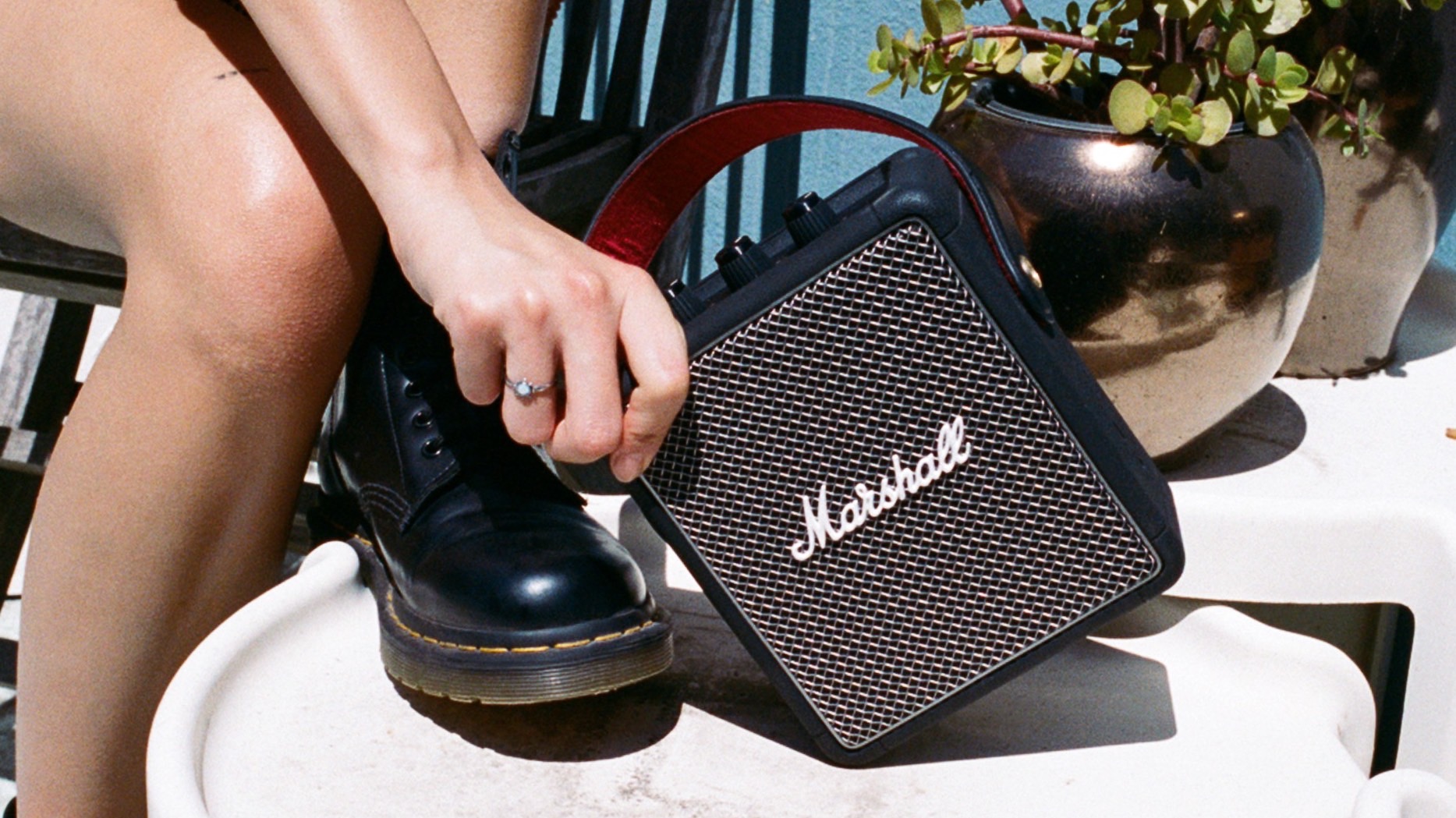 marshall portable speakers tufton stockwell ii vintage bluetooth campaign images hero selects 02 highres
