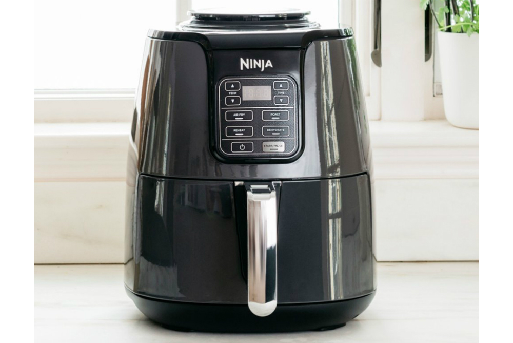 best buy drops air fryer prices from power ninja cuisinart and philips  4 qt digital 2