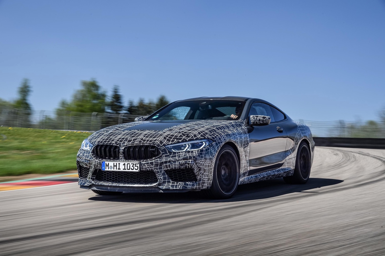 BMW M8 coupe