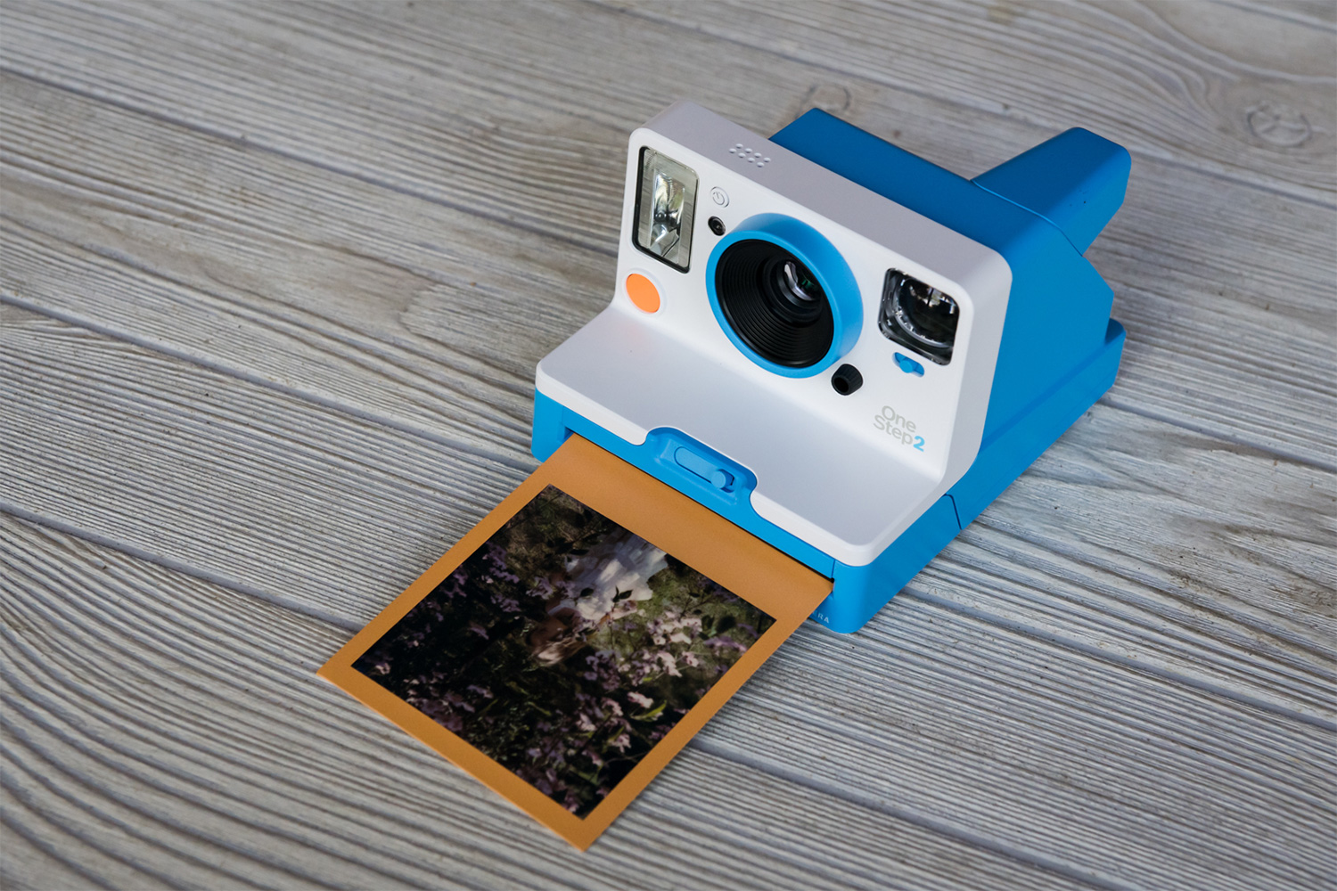 Polaroid OneStep 2 Review: A True Retro Camera | Digital Trends