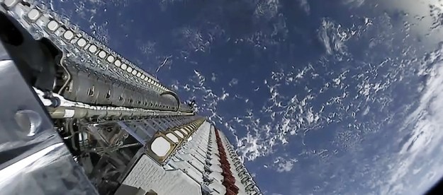 starlink string of satellites captured in cool video a day after launch
