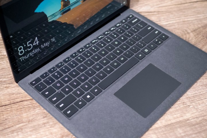 Surface Laptop 2 Review