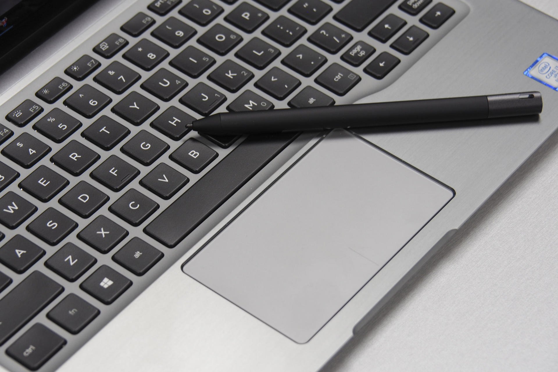 Dell Latitude 7400 2-in-1 Review: The DeLorean Of Laptops | Digital Trends
