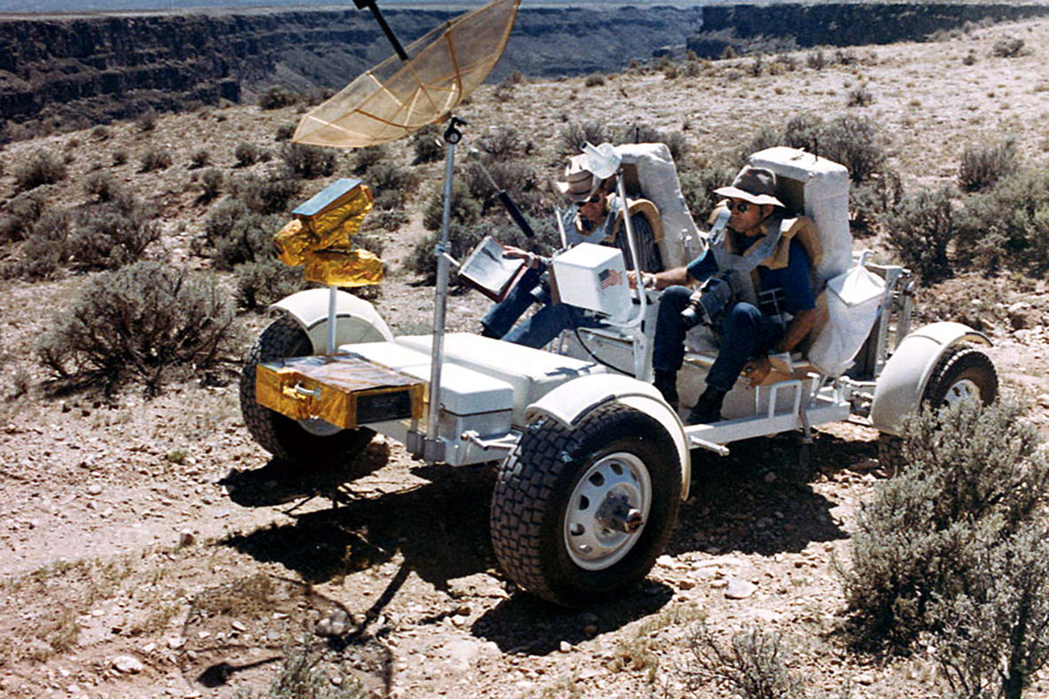 history of the moon buggy lunar roving vehicle ap16 s71 51616