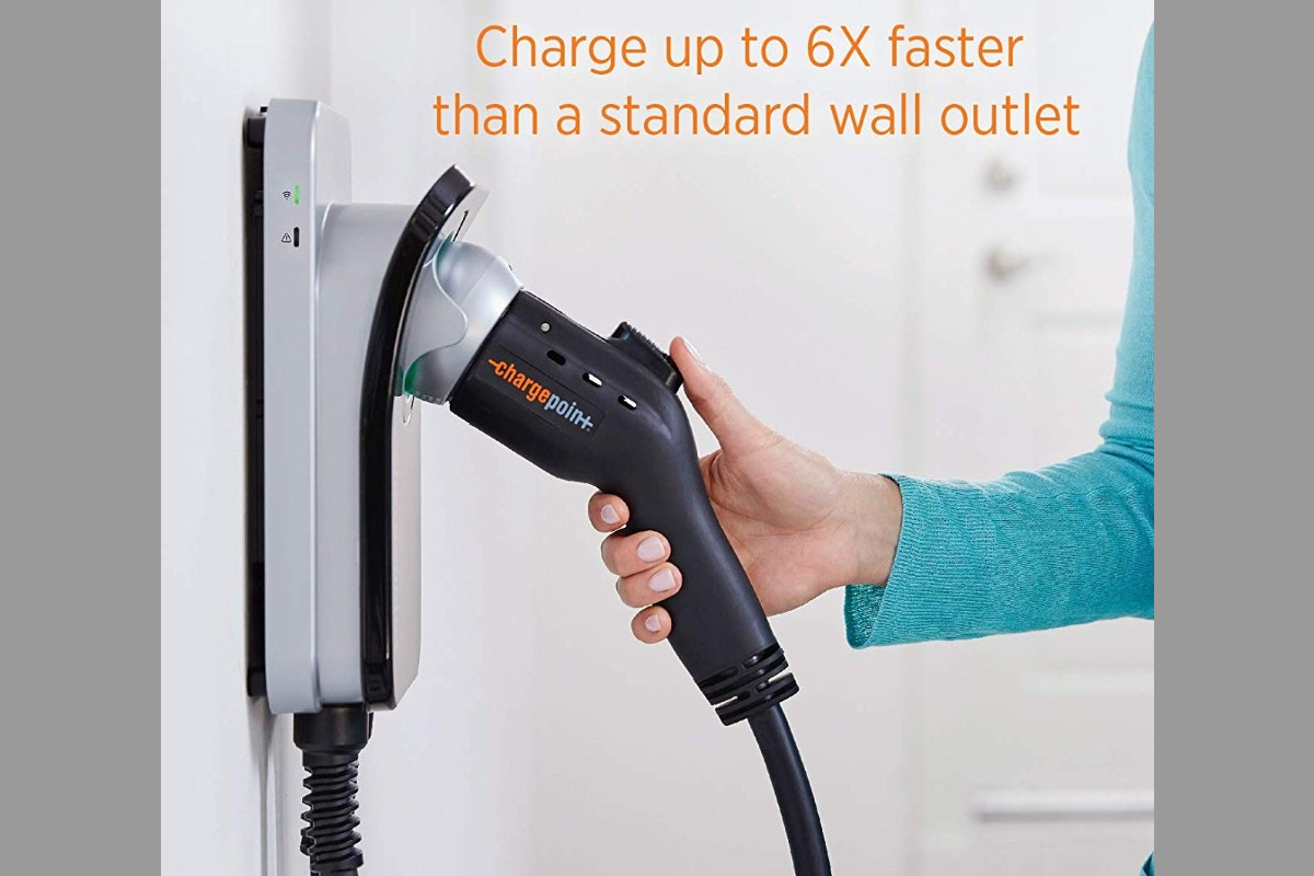 amazon cuts prices of juicebox and chargpoint level 2 home ev chargers chargepoint charger  hardwired 18 foot cable 1