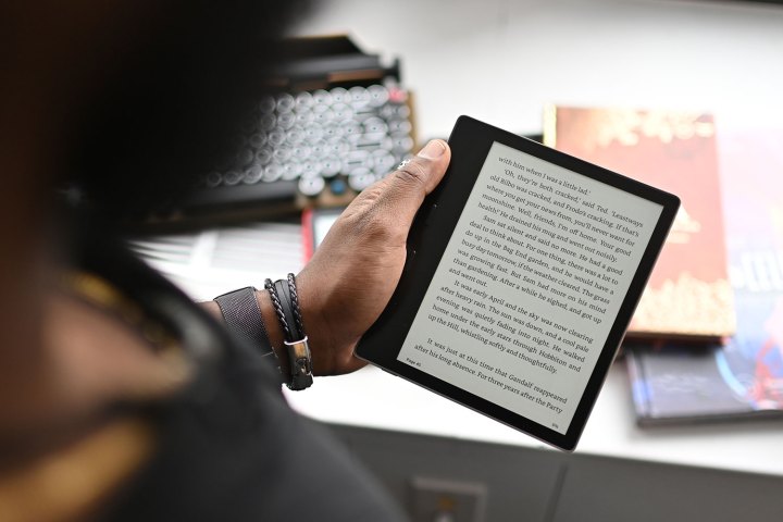 Kindle Oasis (2019) Review