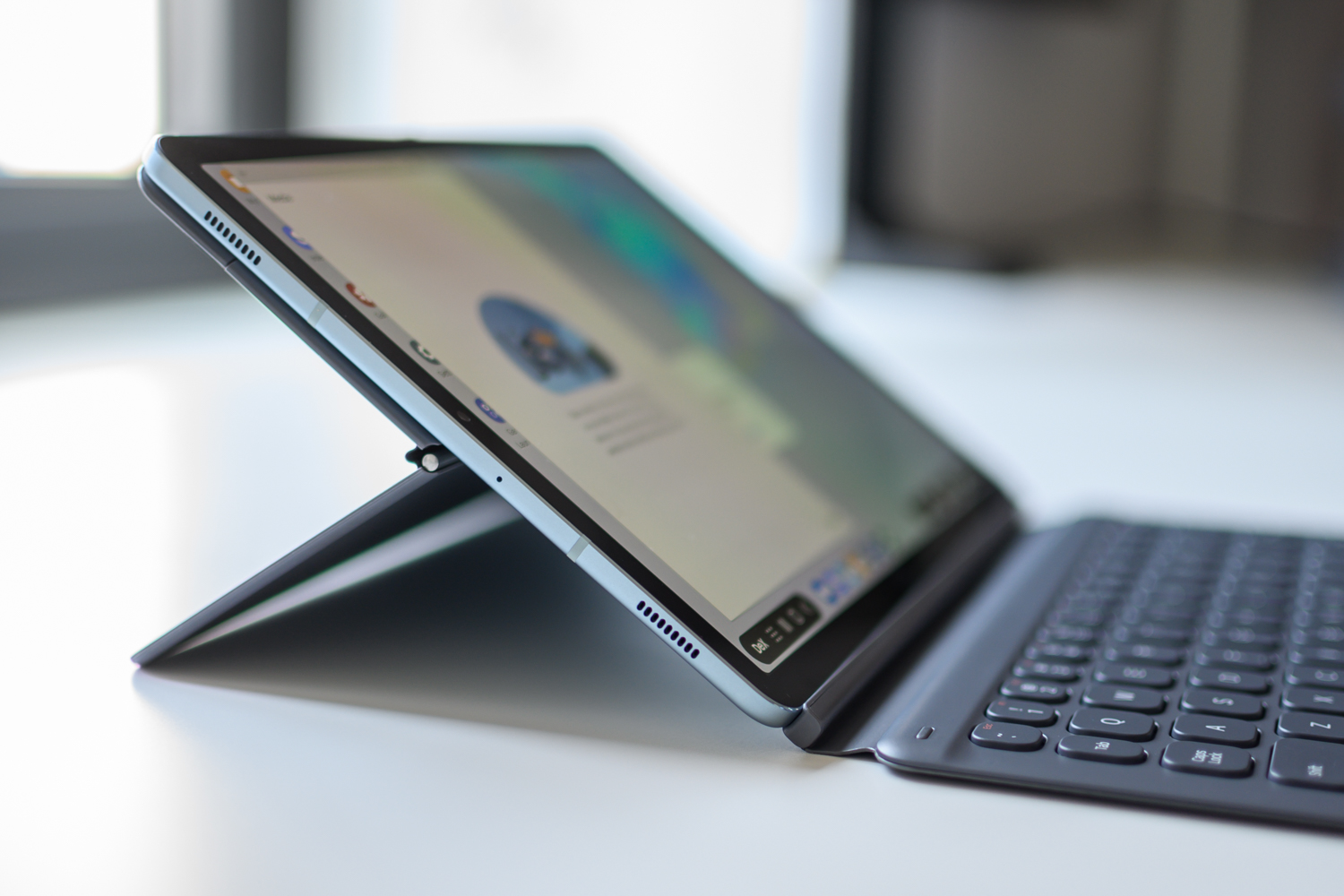 The Galaxy Tab S6 is the First Ever Tablet to Support HDR10+ – Samsung  Global Newsroom