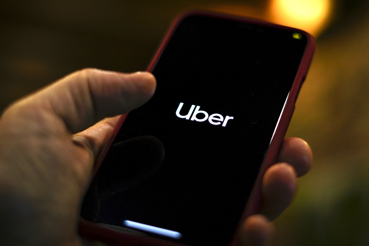 Uber riders, in-car video ads are coming